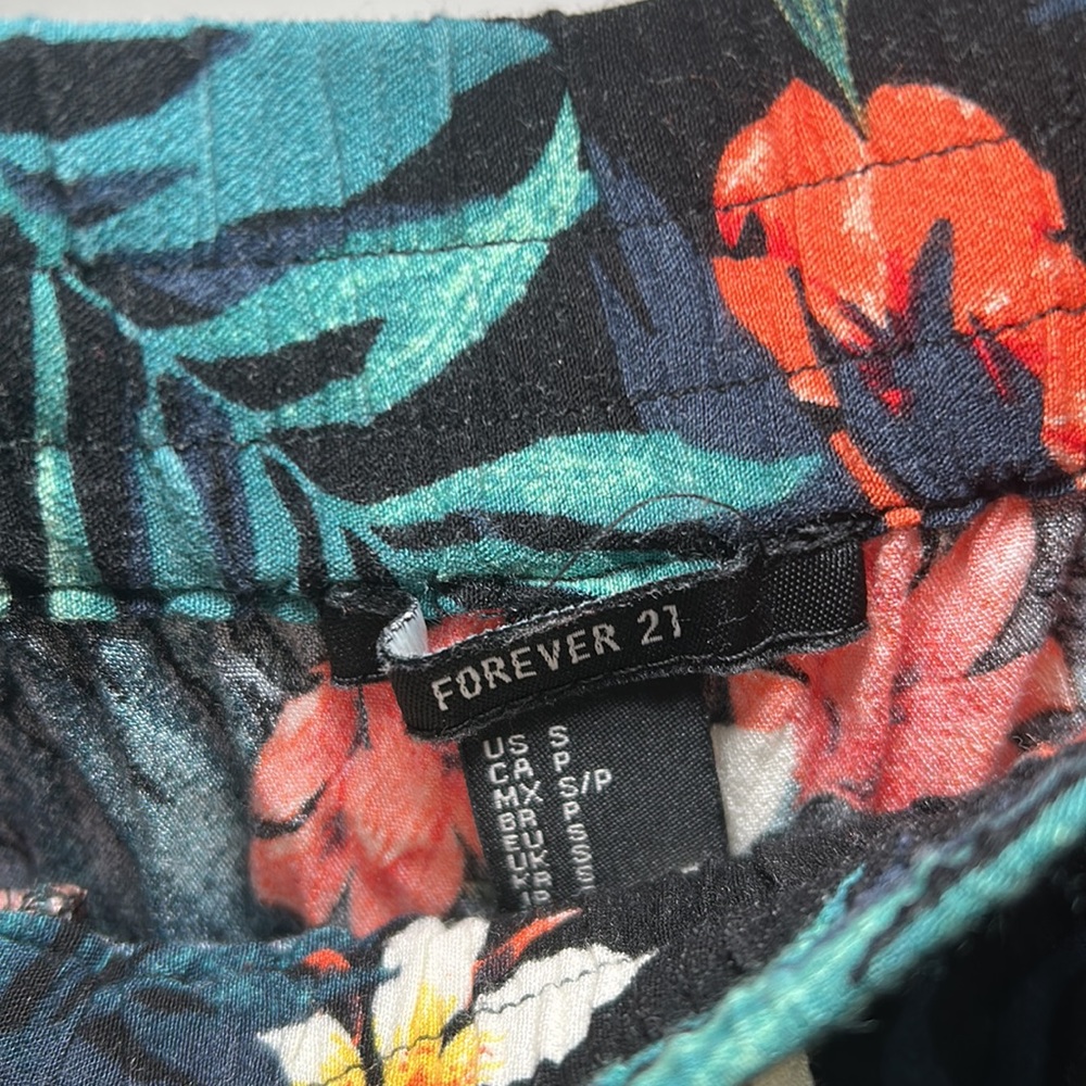 Tropical Flow Pants 🌴 - Picture 3 of 3